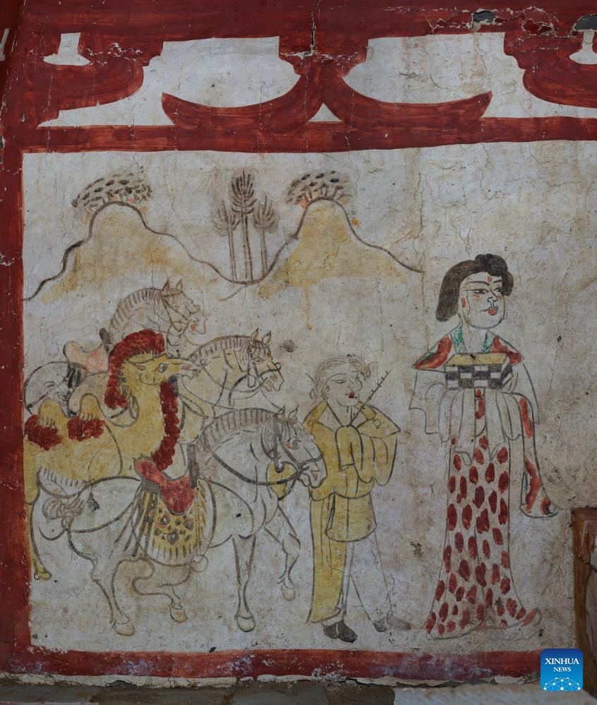 Puluhan Mural Berusia Ribuan Tahun ditemukan Di Tiongkok-Image-2
