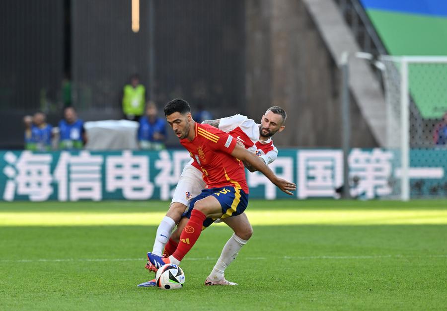 Kehadiran iklan berbahasa Mandarin di Euro 2024 ramai diperbincangkan netizen China-Image-1 Kehadiran iklan berbahasa Mandarin di Euro 2024 ramai diperbincangkan netizen China-Image-1