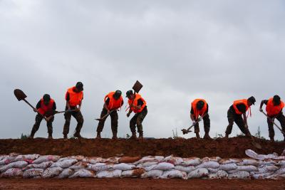 China Keluarkan Peringatan Banjir Bandang di Pegunungan-Image-1