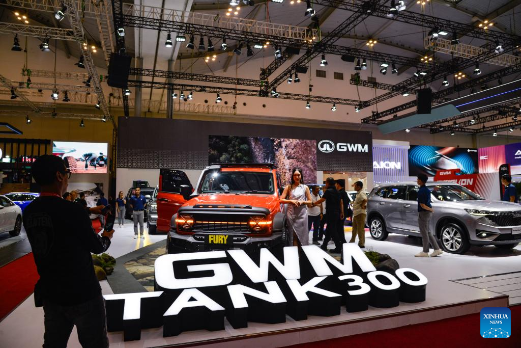 Potret : Pmeran GAIKINDO Indonesia Auto Show 2024 ke-31-Image-1