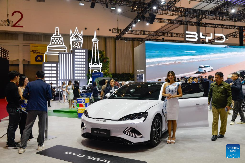 Potret : Pmeran GAIKINDO Indonesia Auto Show 2024 ke-31-Image-2