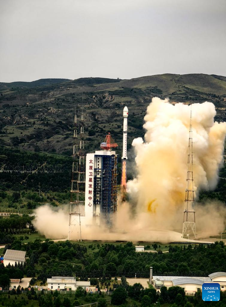 Potret : China Luncurkan Satelit Observasi Bumi-Image-2