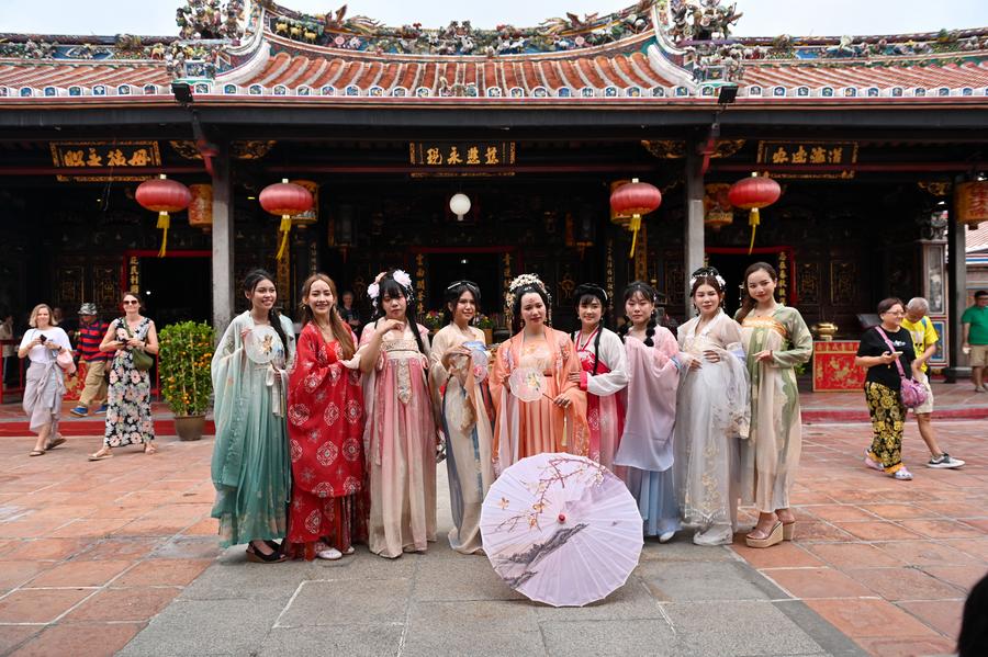 Album Asia: Penggemar pakaian Hanfu China berkumpul di Malaka, Malaysia-Image-6