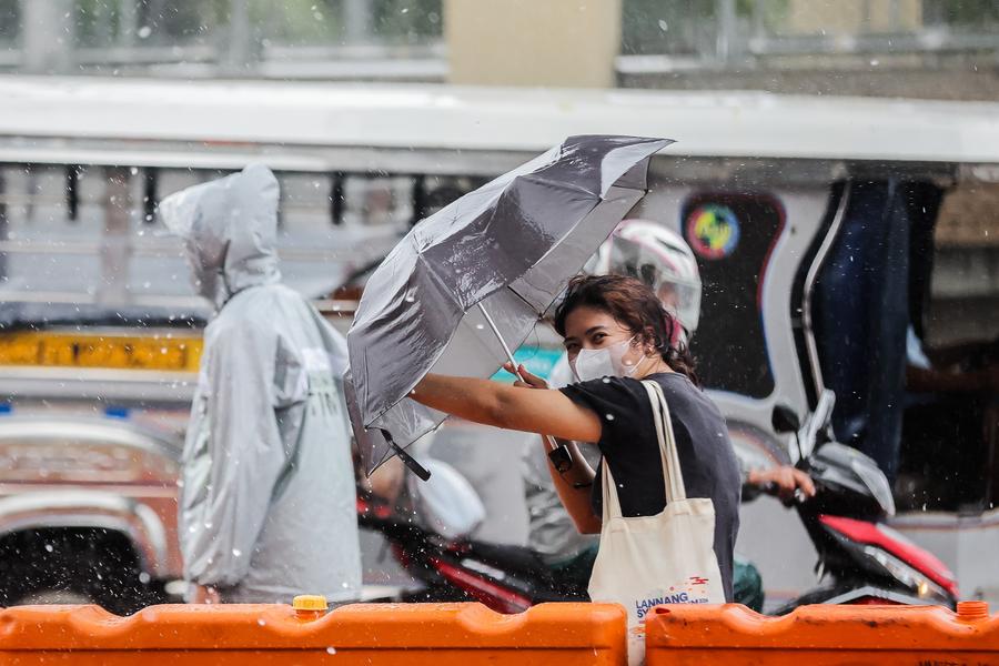 Album Asia: Topan Gaemi bawa hujan lebat ke Filipina-Image-2