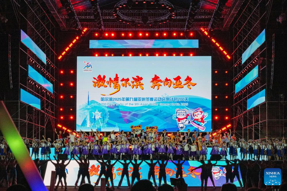 POTRET: Harbin Gelar Upacara Tandai 200 Hari Jelang Asian Winter Games ke-9-Image-7