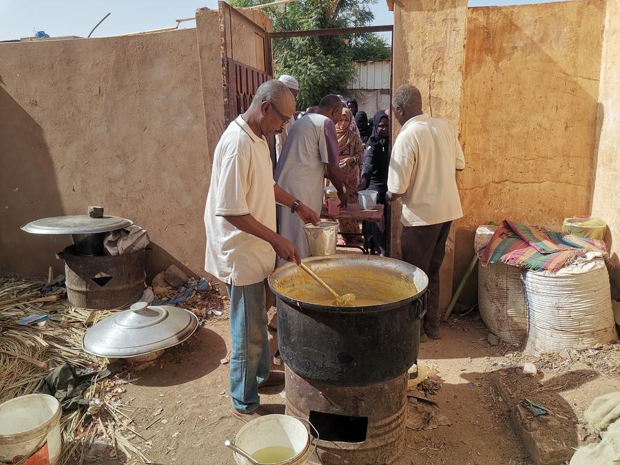 Kelangkaan bahan pokok dan kenaikan harga perburuk kondisi kehidupan masyarakat Sudan-Image-1