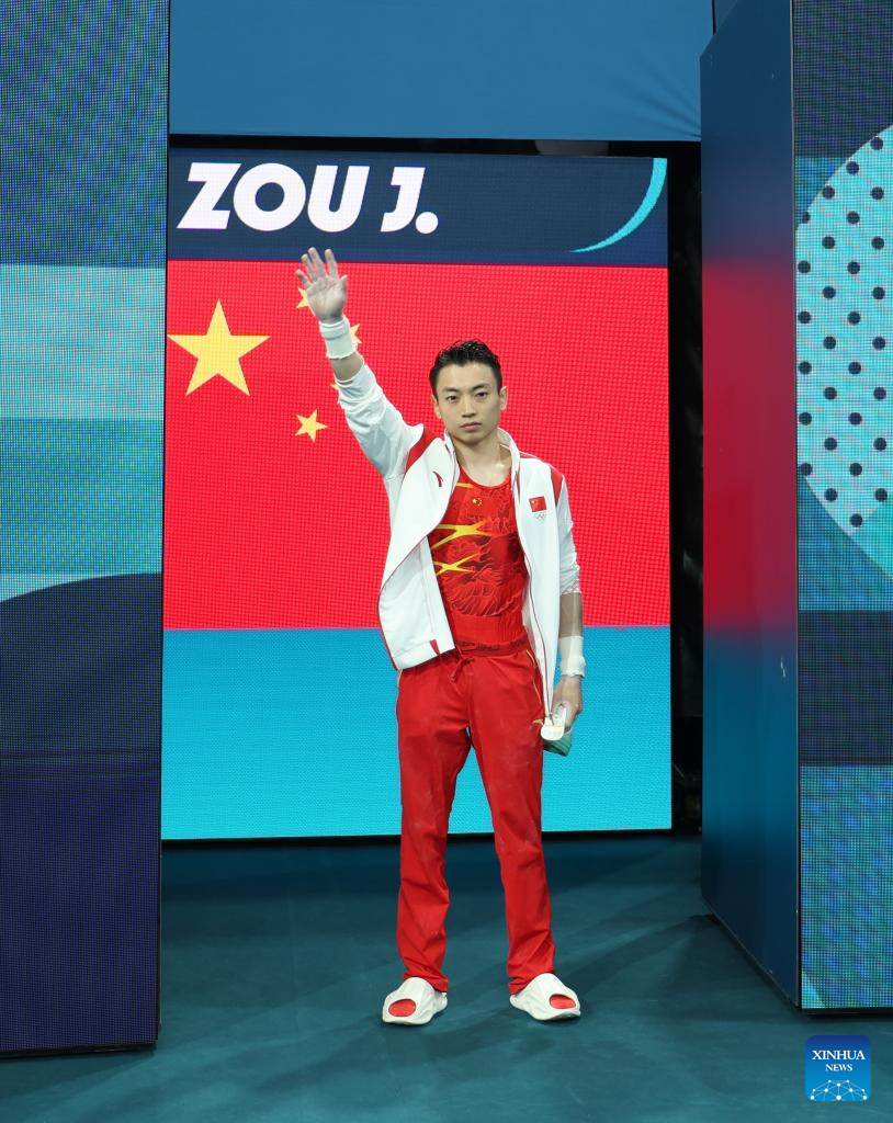 Potret : Liu Yang Raih Medali Emas Pertama Senam China di Olimpiade Paris-Image-2