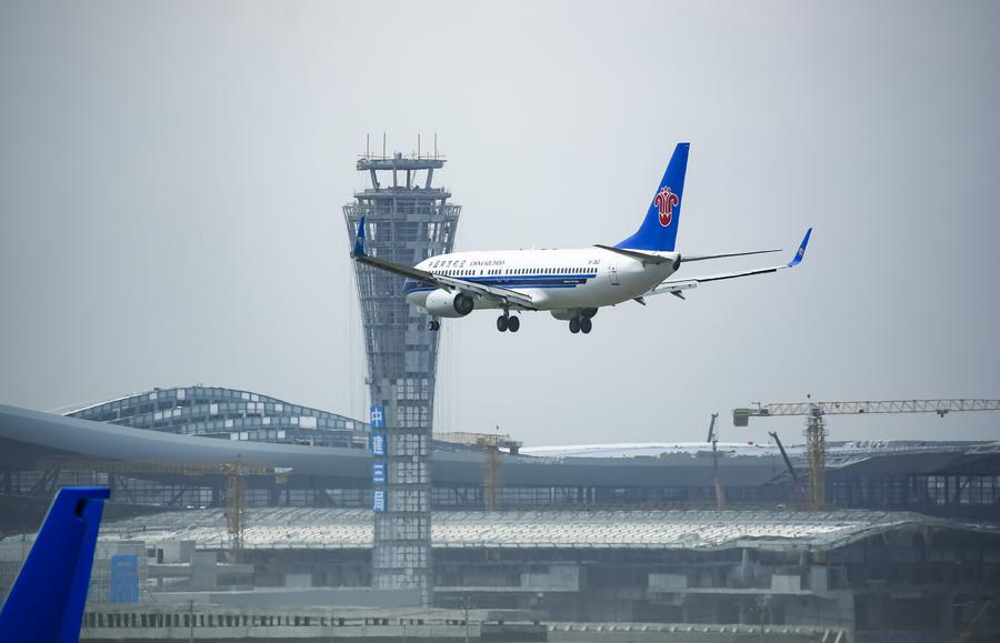 Xinjiang Operasikan Bandara Sipil Ke 26-Image-1