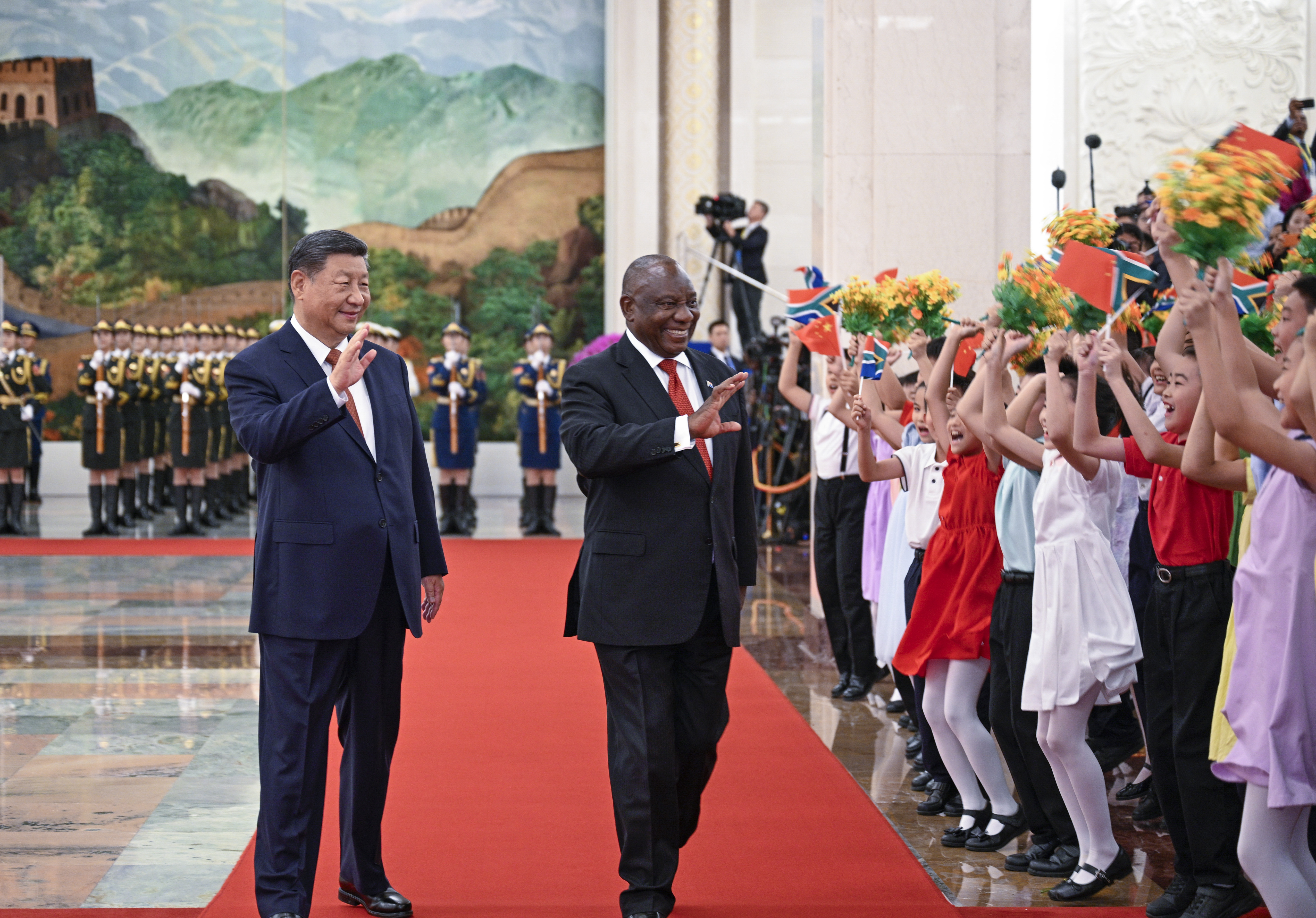 CHINA-BEIJING-XI JINPING-PRESIDEN AFRIKA SELATAN-DIALOG-3-Image-1