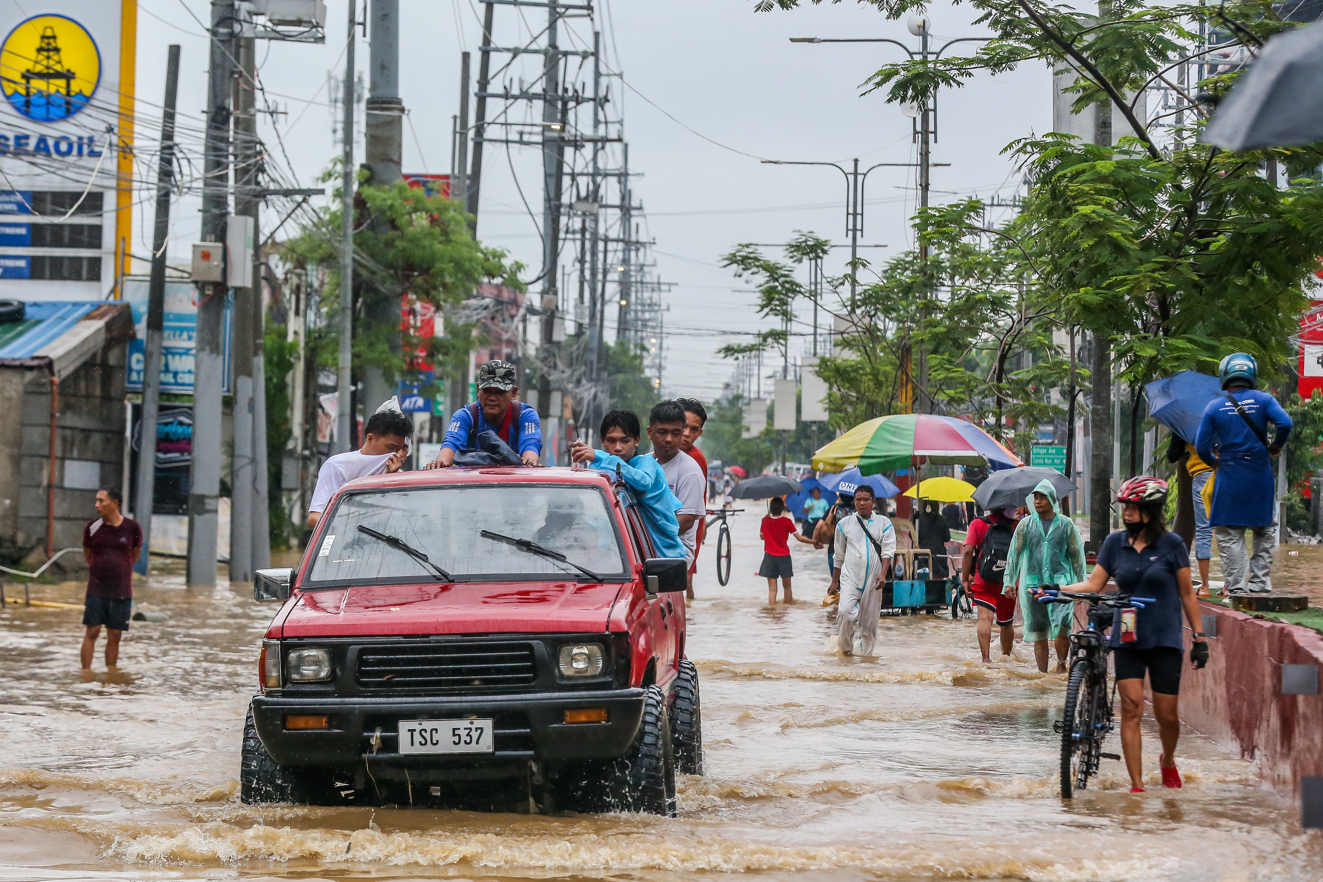 FILIPINA-RIZAL-BADAI TROPIS-YAGI-BANJIR-1-Image-1