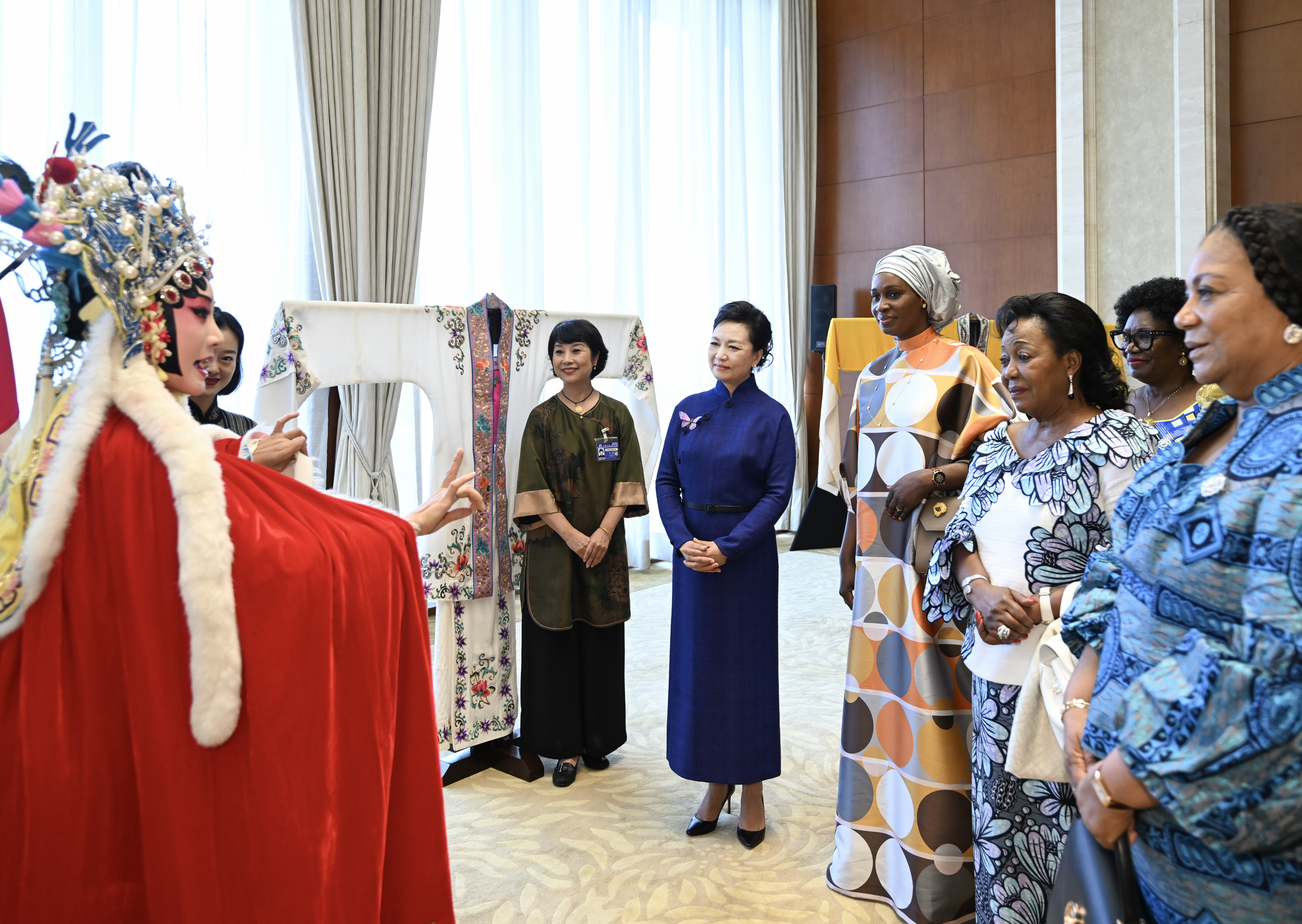 CHINA-BEIJING-PENG LIYUAN-KTT FOCAC-PERTEMUAN TEMATIK-PENDIDIKAN PEREMPUAN-3-Image-1