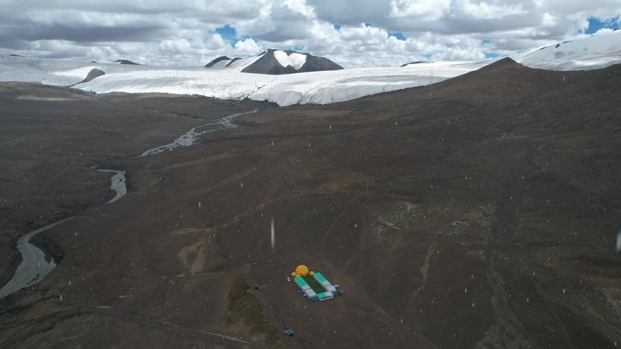 Menengok base camp ekspedisi ilmiah Dataran Tinggi Qinghai-Xizang di dekat Gletser Purog Kangri-Image-9