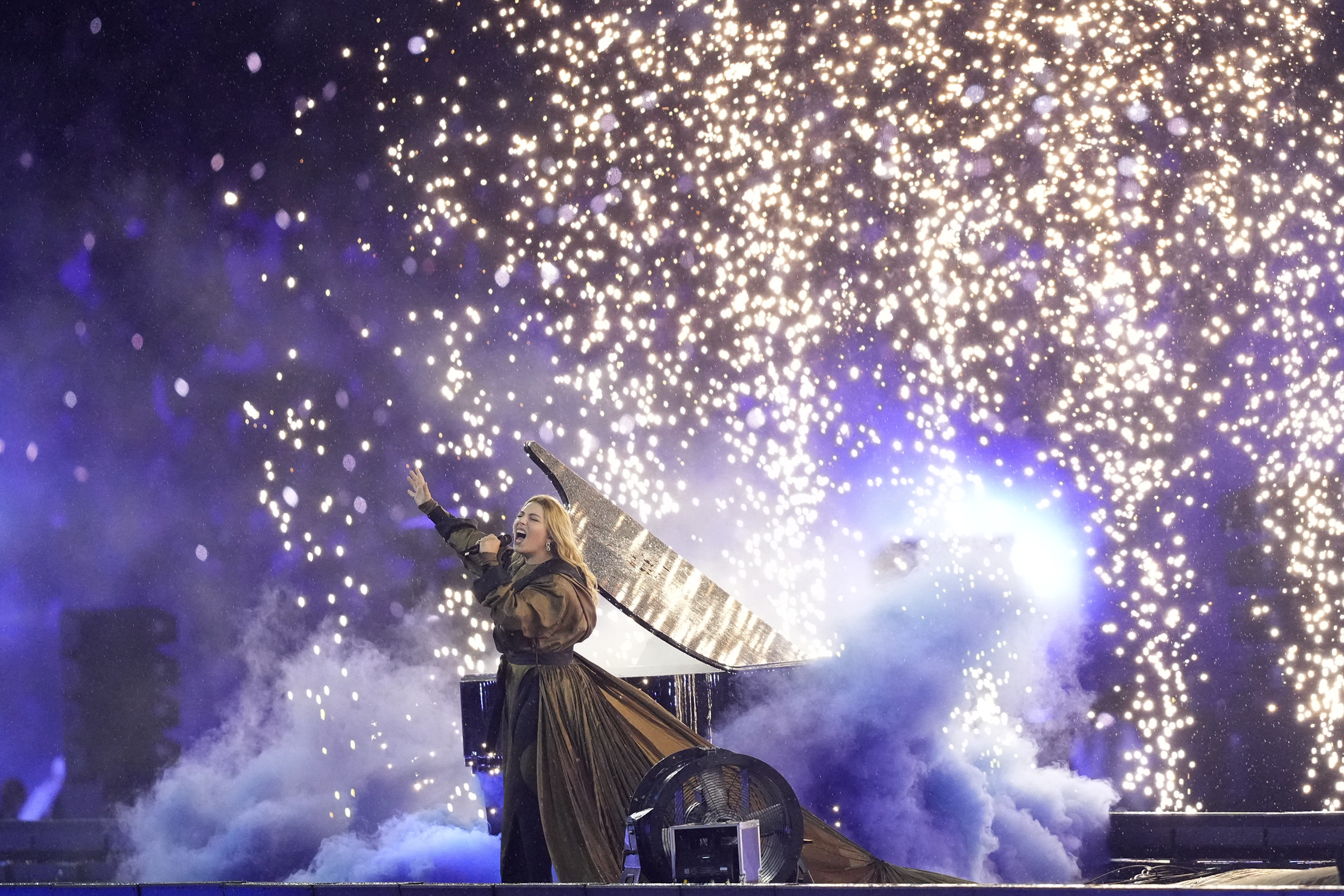 PRANCIS-PARIS-PARALIMPIADE-UPACARA PENUTUPAN-5-Image-1