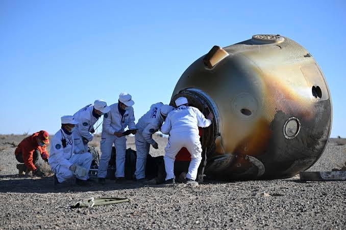 China Gelar Upacara Penghormatan Bagi Kru Shenzhou-16 dan Shenzhou-17-Image-1