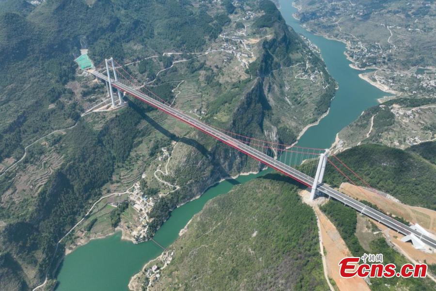 Potret : Pesona Jembatan Sungai Tongzi Guizhou-Image-7