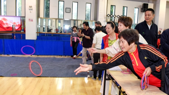 Seperlima Penduduk China Berusia Diatas 60 tahun-Image-1