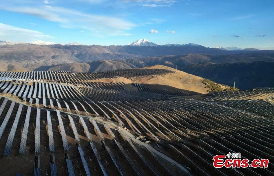 Potret : Sichuan Kembangkan Pembangkit Listrik Fotovoltaik Kapasitas 500 megawatt-Image-1