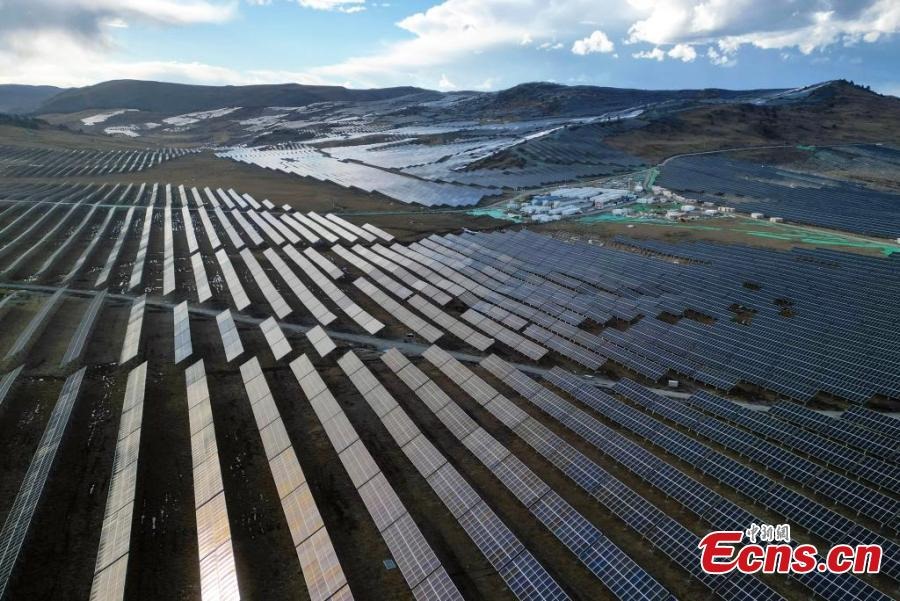 Potret : Sichuan Kembangkan Pembangkit Listrik Fotovoltaik Kapasitas 500 megawatt-Image-3