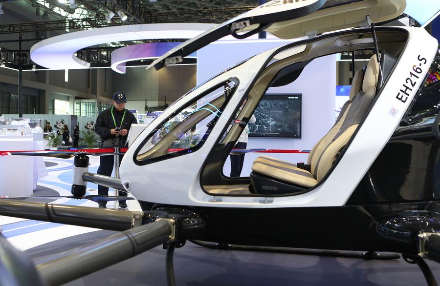 Berkunjung ke Seksi Khusus Inkubasi di CIIE ke-7-Image-7