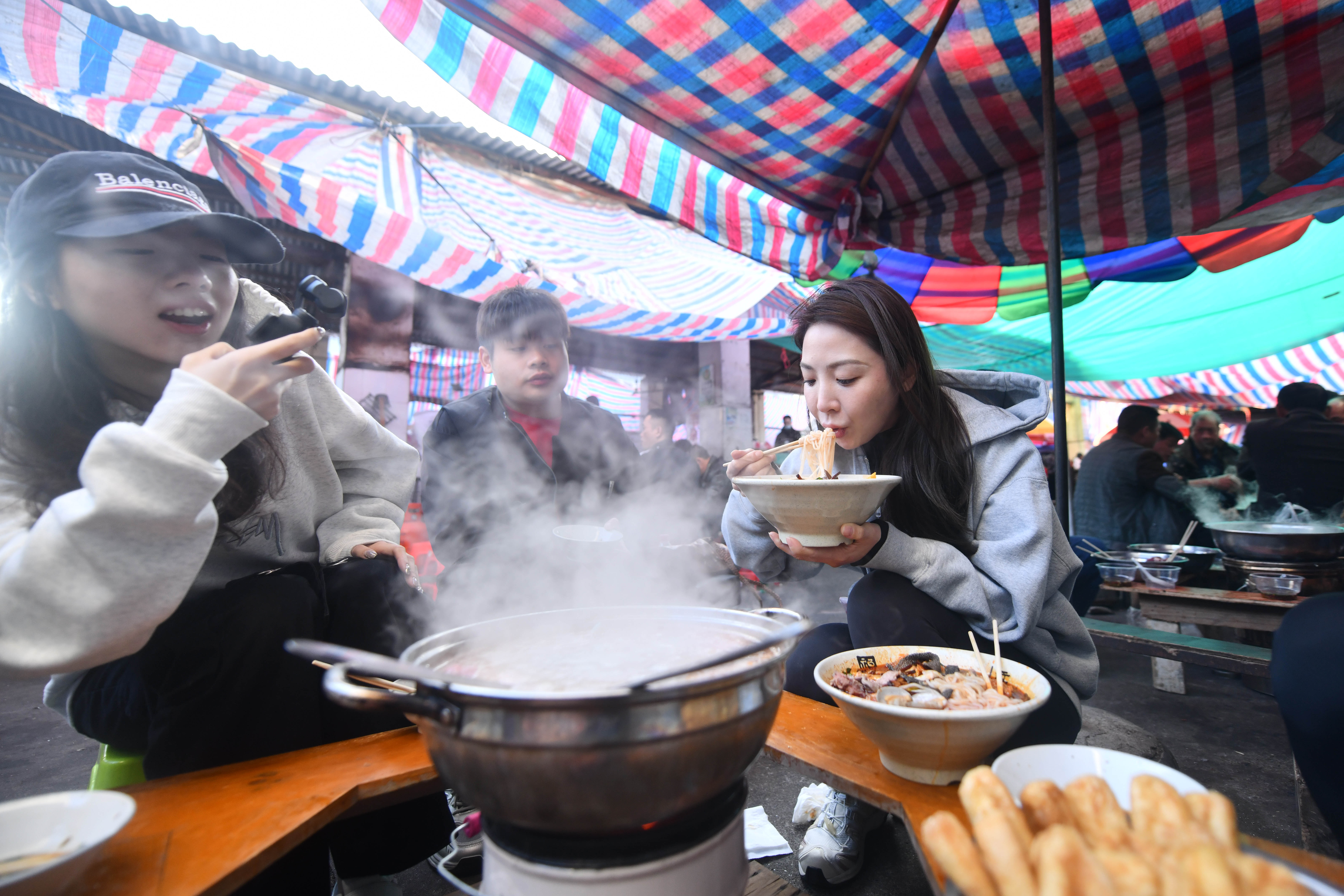 CHINA-GUANGXI-LIUZHOU-PASAR PAGI-SARAPAN-3