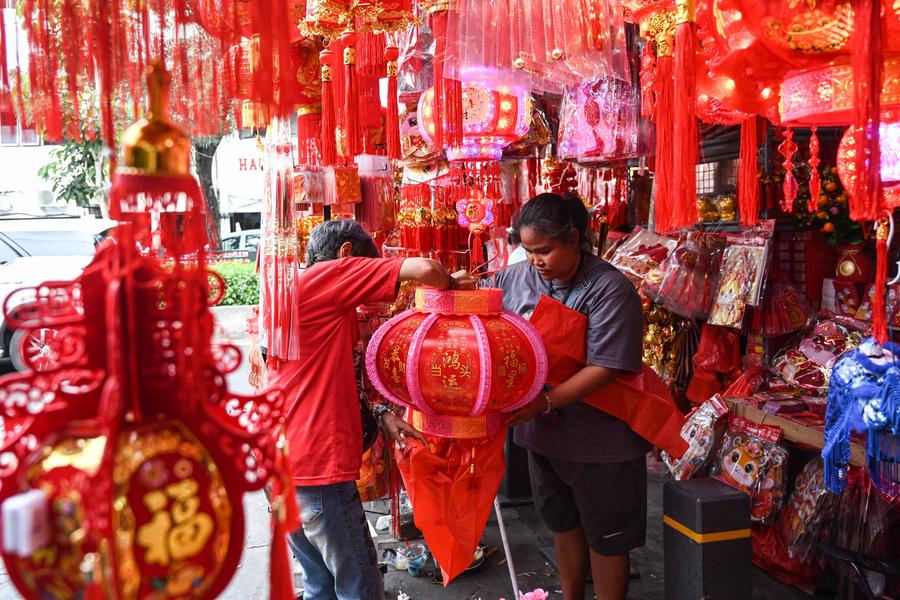 Album Asia: Suasana menyambut Imlek telah terasa di kawasan Pecinan Glodok, Jakarta-Image-4 Album Asia: Suasana menyambut Imlek telah terasa di kawasan Pecinan Glodok, Jakarta-Image-4