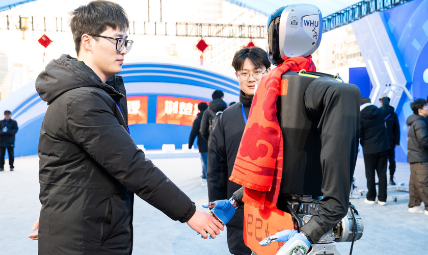 Shanghai Tuan Rumah Pertemuan Konfrensi Pengembangan Teknologi Global 2025-Image-1