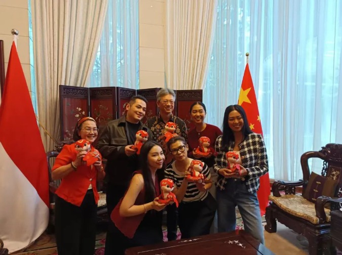 Pertemuan Duta Besar Wang Lutong dan Influencer Indonesia Yang Berkunjung Ke China-Image-1