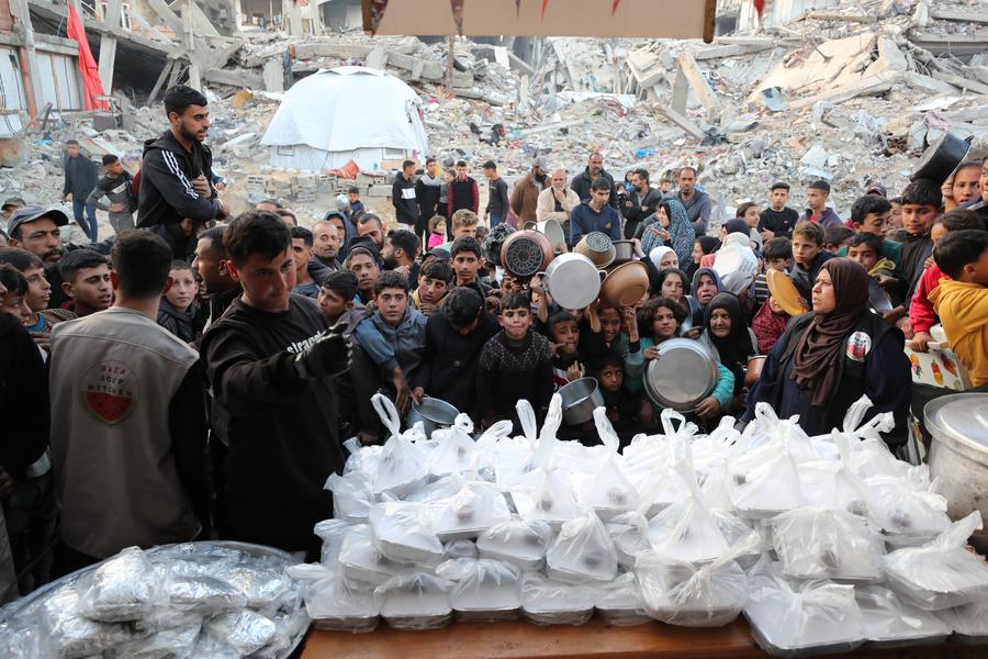 Warga Gaza Jalani Bulan Ramadan Penuh Penderitaan di Tengah Blokade Bantuan oleh Israel-Image-2 Warga Gaza Jalani Bulan Ramadan Penuh Penderitaan di Tengah Blokade Bantuan oleh Israel-Image-2
