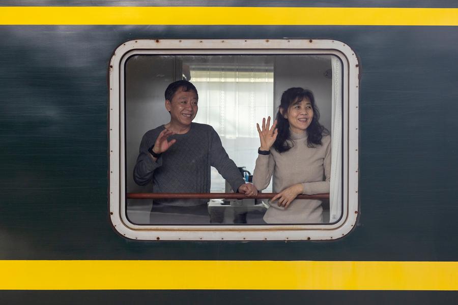 Kereta Wisata untuk Lansia di Heilongjiang, China, Mulai Perjalanan Perdananya-Image-3