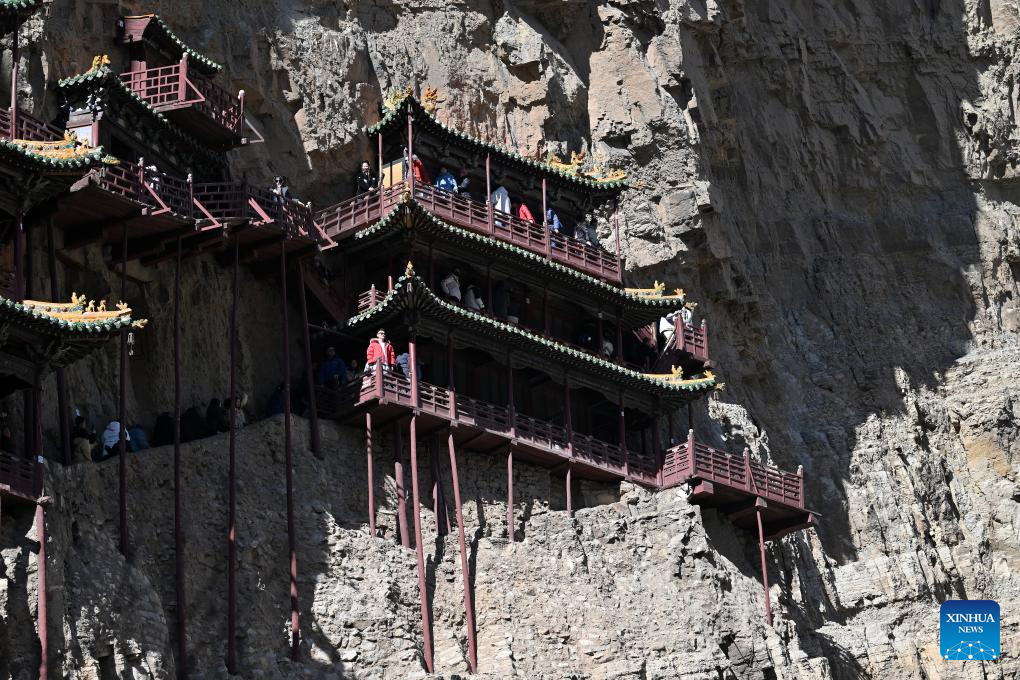 Potret : Pemandangan Kuil Gantung di Shanxi, China-Image-8