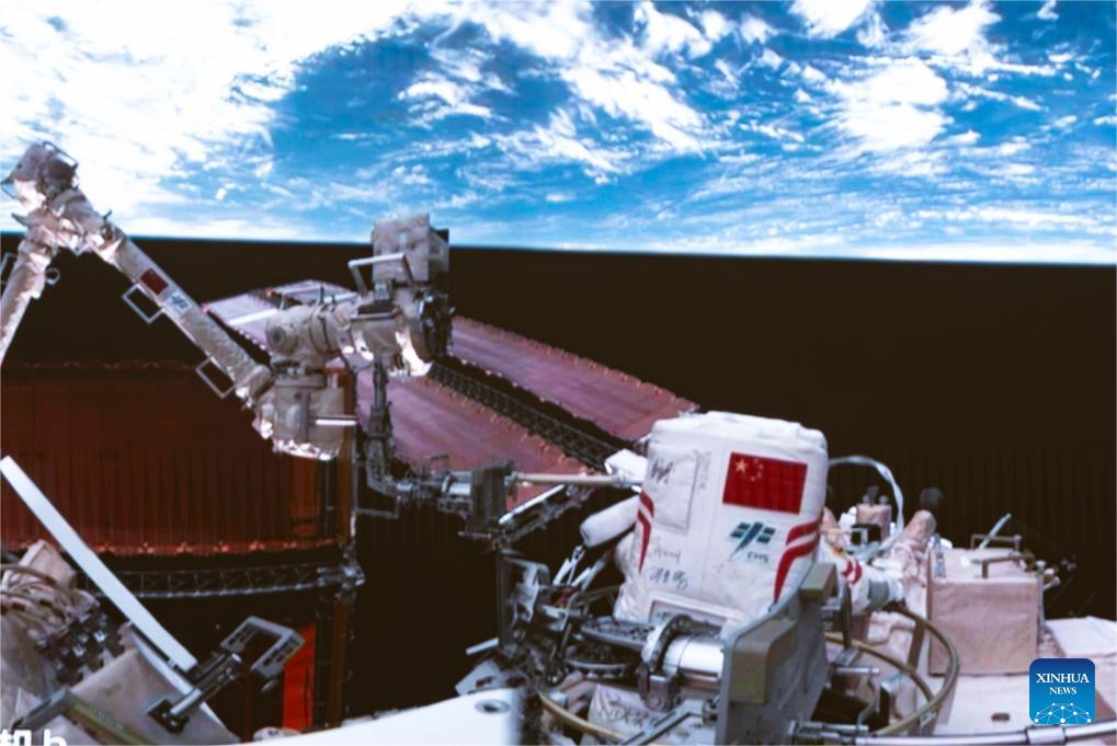 Awak Shenzhou-19 Selesaikan Aktivitas Ekstravehicular Ketiga-Image-1 Awak Shenzhou-19 Selesaikan Aktivitas Ekstravehicular Ketiga-Image-1