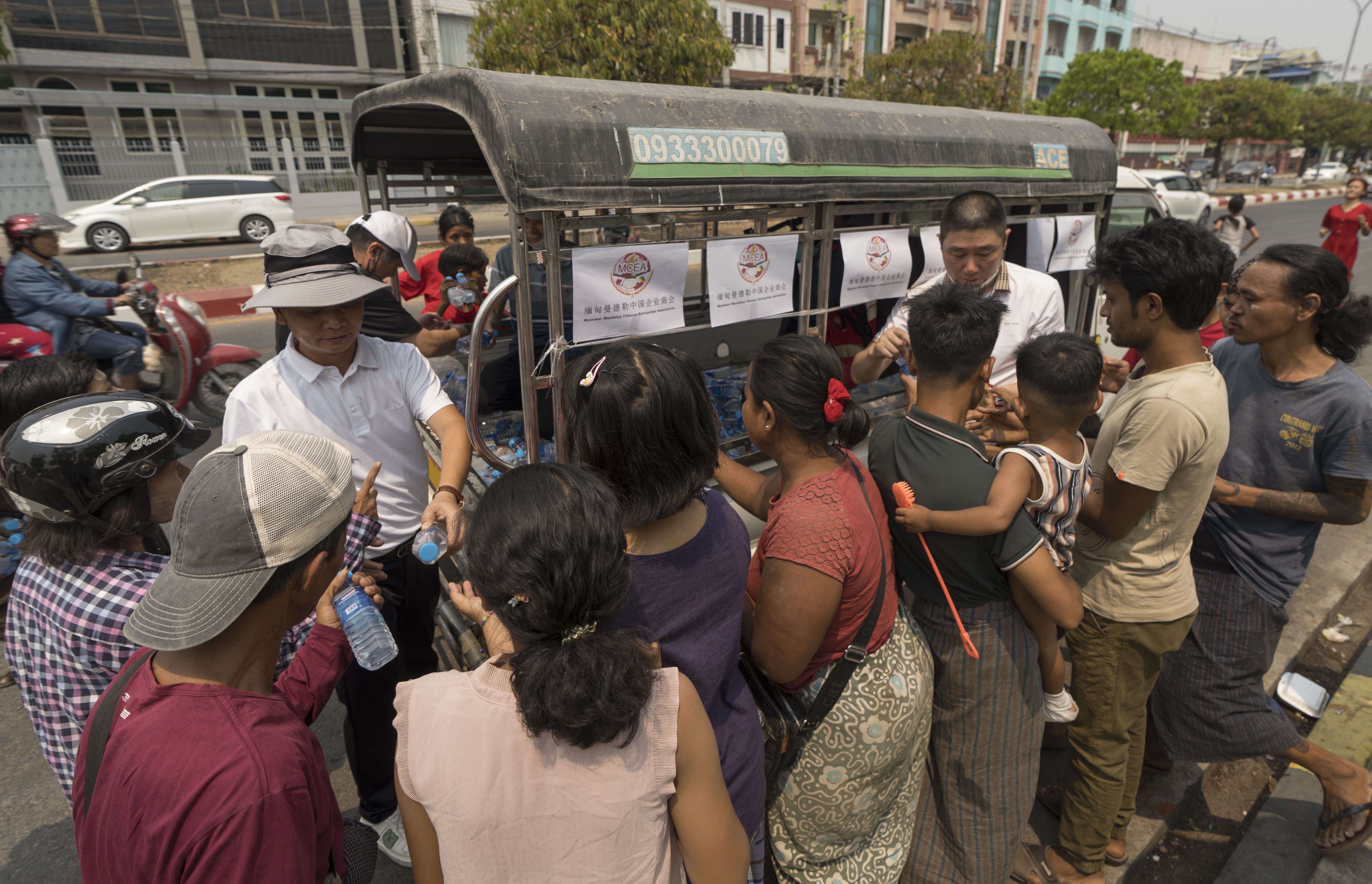 MYANMAR-MANDALAY-GEMPA BUMI-KORBAN-3-Image-1