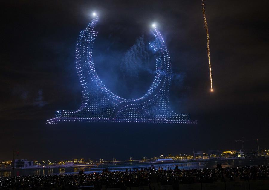 Potret Timur Tengah: Pesta Kembang Api Meriahkan Lusail Sky Festival di Qatar -Image-2 Potret Timur Tengah: Pesta Kembang Api Meriahkan Lusail Sky Festival di Qatar -Image-2