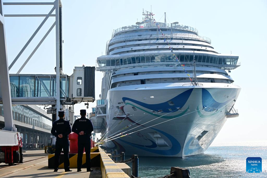 Potret : Dari Qingdao, Tiongkok Memulai Debut Peluncuran Kapal Pesiar-Image-2 Potret : Dari Qingdao, Tiongkok Memulai Debut Peluncuran Kapal Pesiar-Image-2