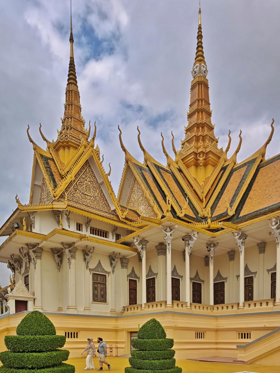 Menengok Keindahan Kota Phnom Penh di Kamboja-Image-9