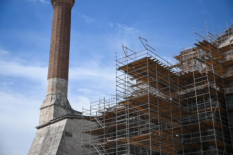 Potret Timur Tengah: Turkiye Mulai Pekerjaan Restorasi Kubah Hagia Sophia -Image-6