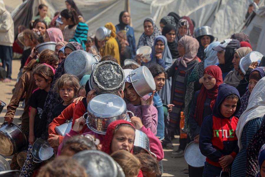 Wawasan Dunia: Pandangan Masyarakat Timur Tengah terhadap Kebijakan Trump di Timur Tengah-Image-2
