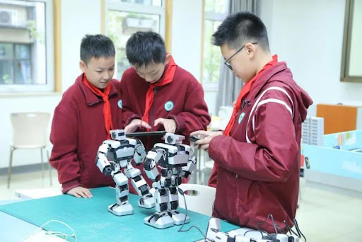 China Kembangkan Kurikulum AI Bagi Mencakup Pendidikan Dasar-Image-1