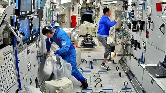 Awak Shenzhou-20 Bersiap Untuk Aktivitas Ekstravehicular Perdana-Image-1