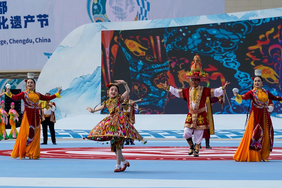 Festival Warisan Budaya Takbenda Internasional Dibuka di Chengdu, China-Image-3