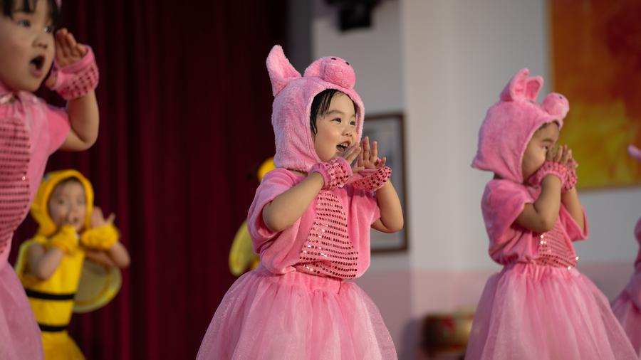 Mengintip Suasana Perayaan Hari Anak Internasional di China-Image-10