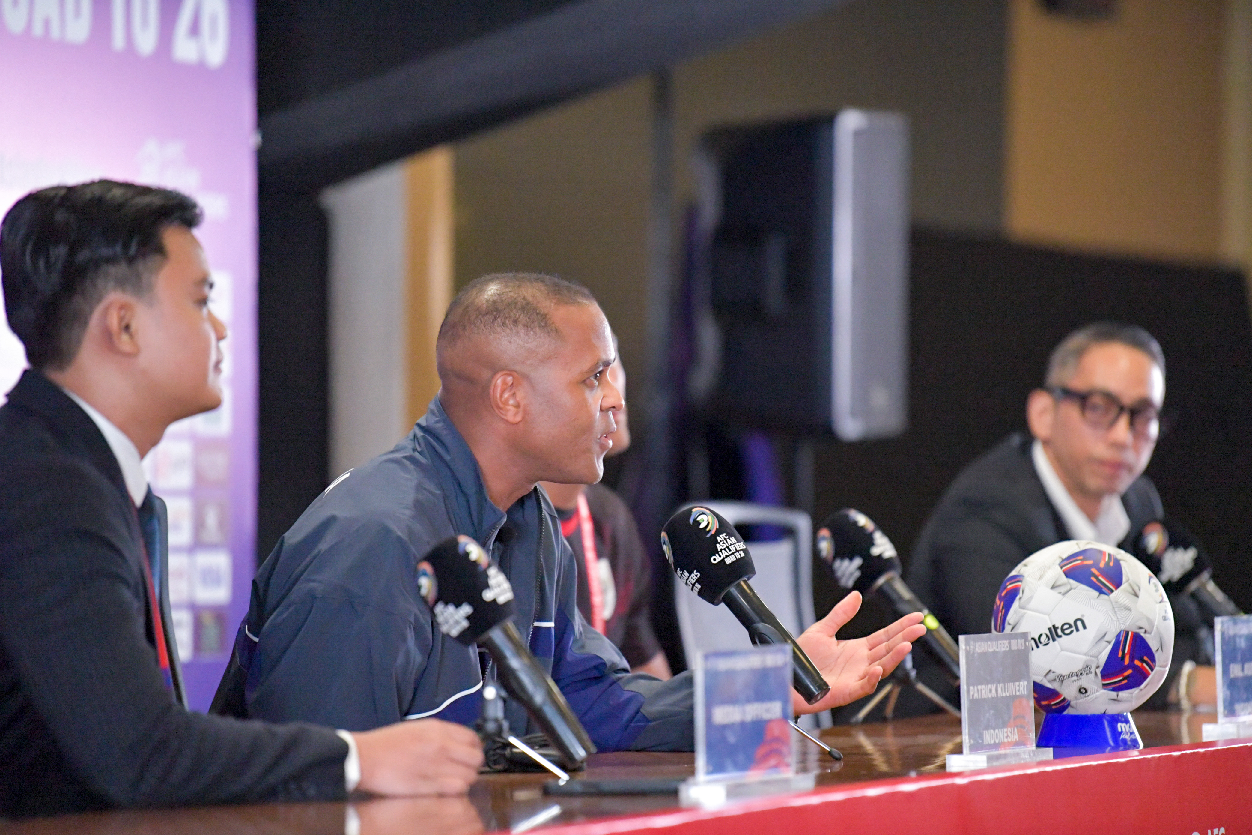 Menengok Konferensi Pers Jelang Laga Kualifikasi Piala Dunia FIFA 2026 China vs Indonesia-Image-2