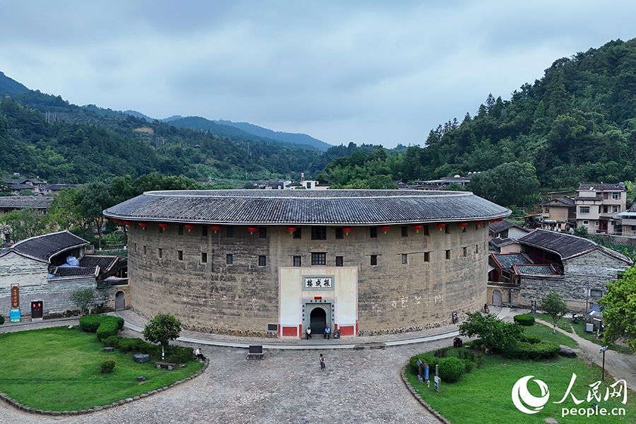 Potret : Artistik Tulou di Fujian, China-Image-1 Potret : Artistik Tulou di Fujian, China-Image-1