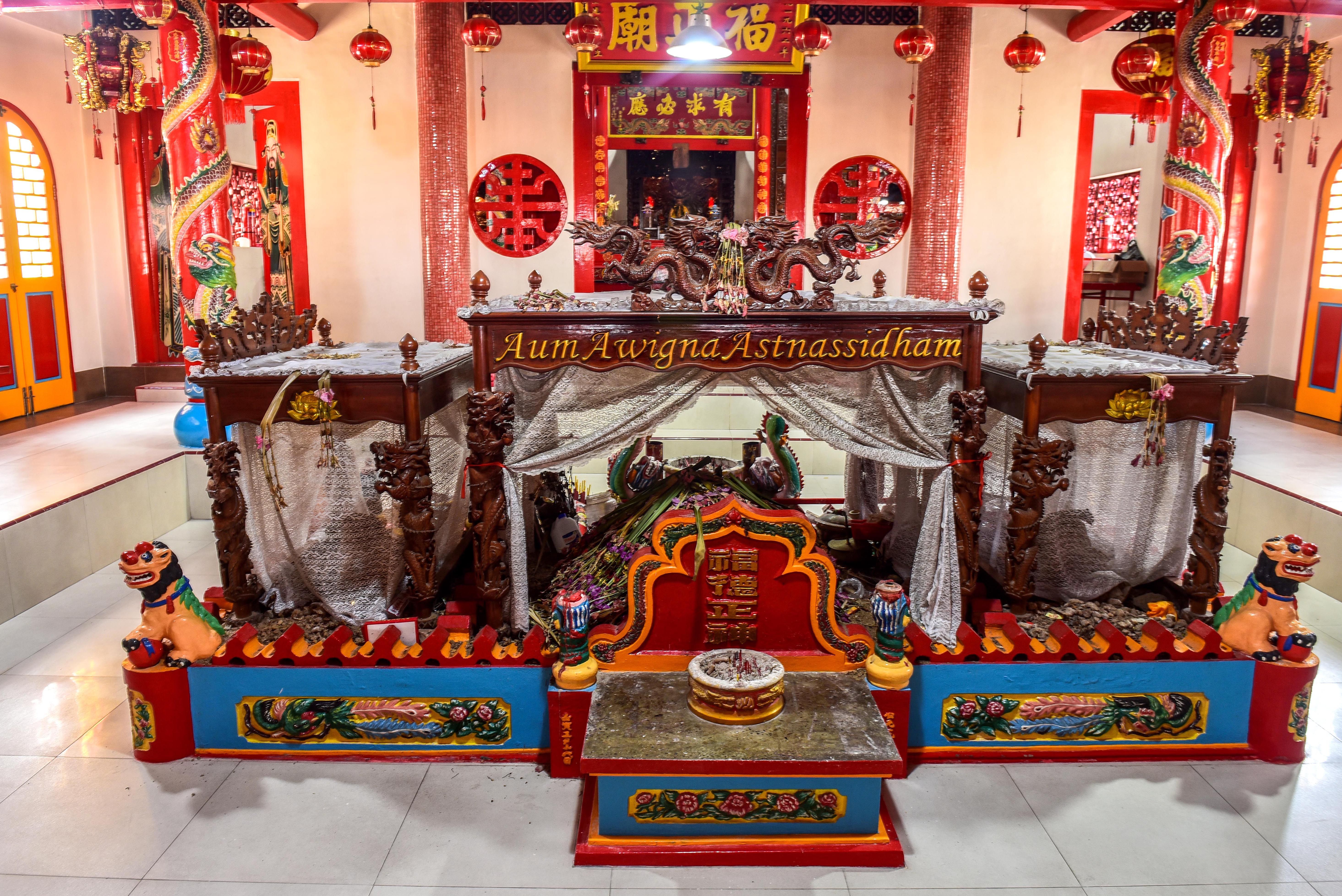 Legenda Pulau Kemaro sebagai Simbol Harmoni dan Budaya Tionghoa di Sumatra Selatan-Image-2 Legenda Pulau Kemaro sebagai Simbol Harmoni dan Budaya Tionghoa di Sumatra Selatan-Image-2