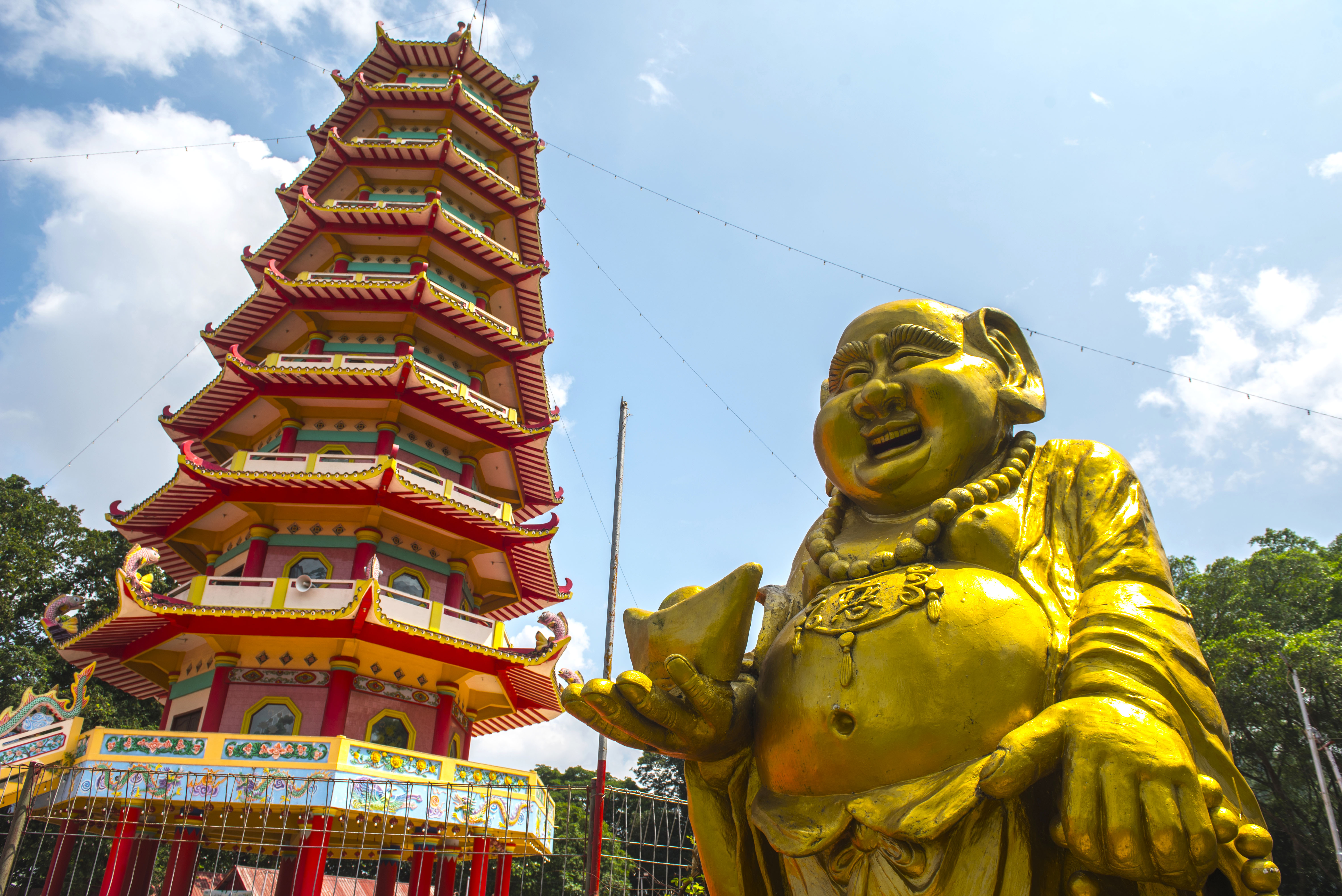 Legenda Pulau Kemaro sebagai Simbol Harmoni dan Budaya Tionghoa di Sumatra Selatan-Image-7 Legenda Pulau Kemaro sebagai Simbol Harmoni dan Budaya Tionghoa di Sumatra Selatan-Image-7