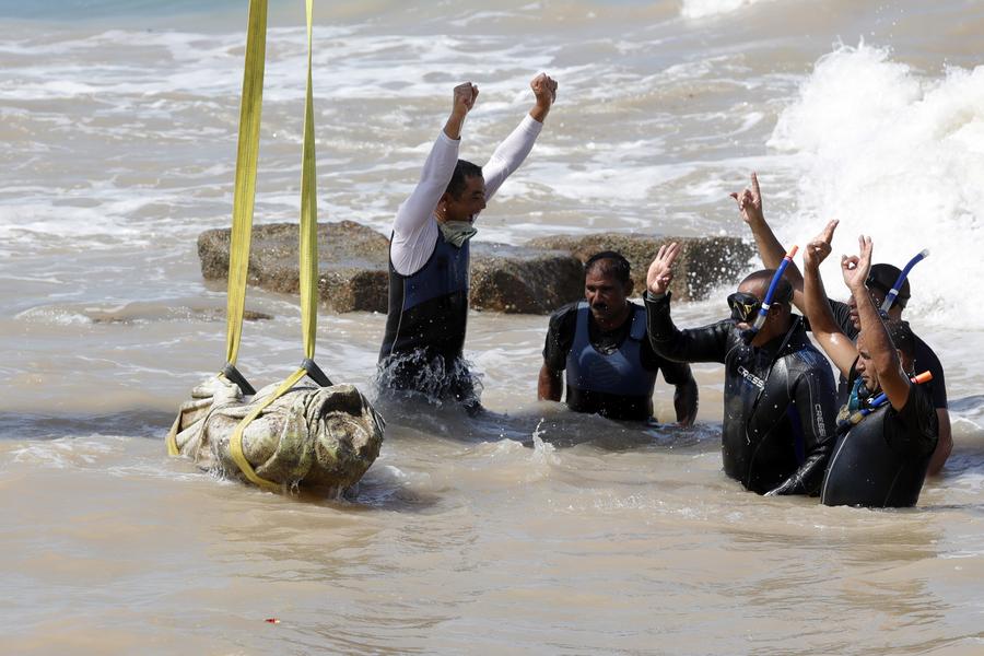 Potret Timur Tengah: Mesir Temukan Kembali Temuan Arkeologis yang Tenggelam di Laut Mediterania-Image-2