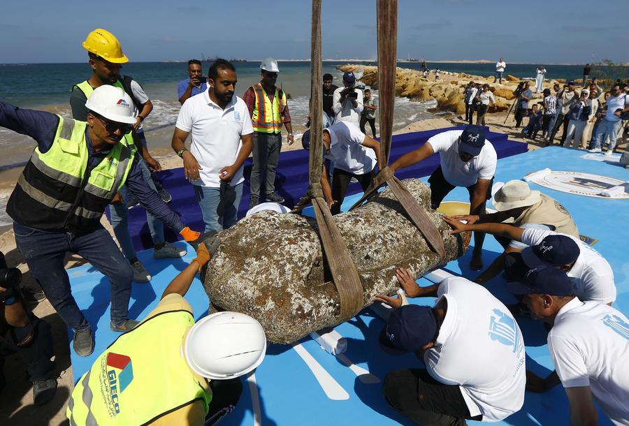 Potret Timur Tengah: Mesir Temukan Kembali Temuan Arkeologis yang Tenggelam di Laut Mediterania-Image-7