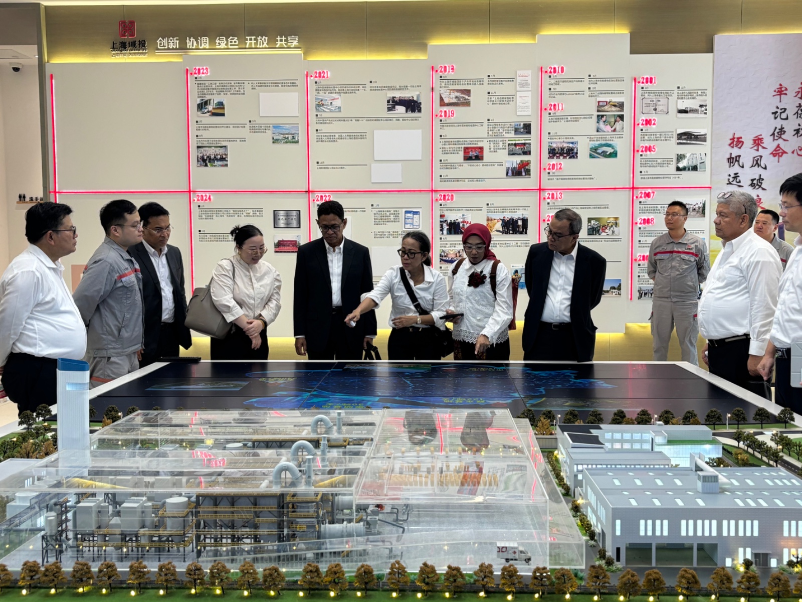 Wamen ESDM Sambut Mitra China untuk Kembangkan Industri EV di Indonesia-Image-1 Wamen ESDM Sambut Mitra China untuk Kembangkan Industri EV di Indonesia-Image-1