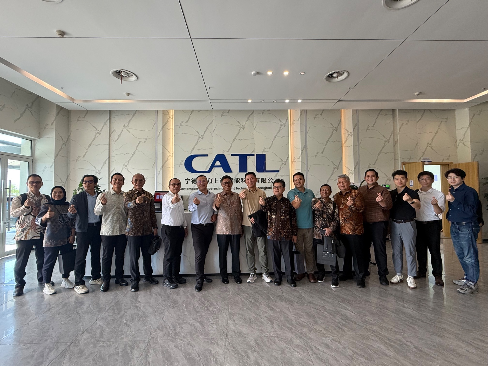 Wamen ESDM Sambut Mitra China untuk Kembangkan Industri EV di Indonesia-Image-2 Wamen ESDM Sambut Mitra China untuk Kembangkan Industri EV di Indonesia-Image-2