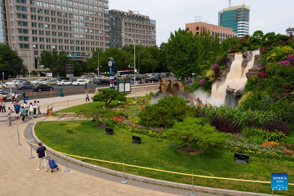 Potret : Pameran Bunga Menghiasi Beijing Menjelang Parade Hari Valentine-Image-4